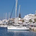 Yacht Marine Maison Naxos City