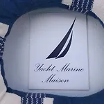 Yacht Marine Maison *