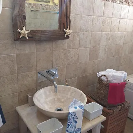 בית נופש Yacht Marine Maison Naxos City